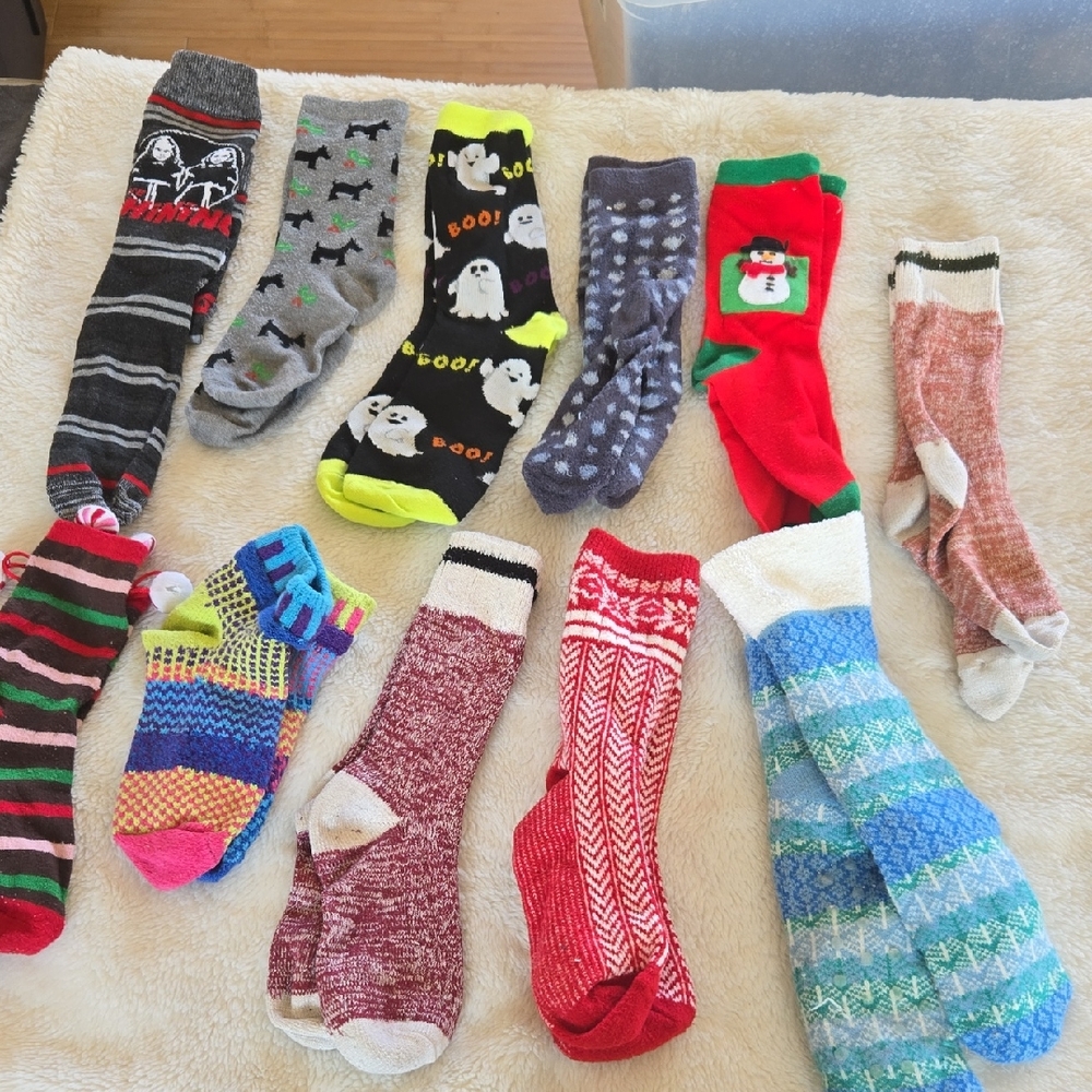 Colorful Women's Holiday Socks Collection